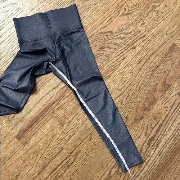 CARBON 38 Legging in Takara Shine 7/8 Length
